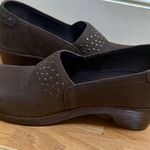 Dansko Mavis Brown Nubuck Leather Studded Slip On Clogs Shoes Size 39 US 9 Photo 6