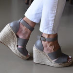 secret treasures ✨Treasure&Bond
Sannibel Espadrille Platform Wedge✨ Photo 0