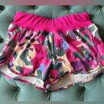 Reebok  Women's Evolution Short Multicolor Print with Back Pocket Size Medium Photo 0