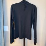 Peloton  Ribbed Long Sleeve Turtleneck Black‎ Size XL Photo 1