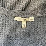 EXPRESS One Eleven Dark Gray Waffle Knit V-neck 3/4 Sleeve Sweater Photo 7
