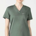 Spruce Green TENCEL™ Sal‎ ‎ Essential Scrub Top Photo 0
