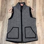 Boutique Herringbone Quilted Puffer Vest in Black white size small Photo 3