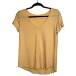 American Eagle Tee Light Orange Yellow V-neck Ruffle Hem Casual Photo 0