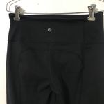 Lululemon Capri Leggings Photo 2