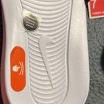 Nike NWT Womens 7  Victoria one slide Photo 3