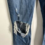 Abercrombie & Fitch Abercrombie SHORT 90’s Straight Ultra High Rise Distressed Medium Wash Jeans 28 Photo 4