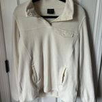 32° Heat Women’s  Lightweight Pullover Photo 0