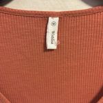 Wishlist BRAND DARK PINK…MAUVEY COLOR TOP WITH SMALL RUFFLE ON SHORT SLEEVES Photo 3