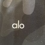 Alo Yoga Alo High-Waist Airbrush Capri Camo Photo 6