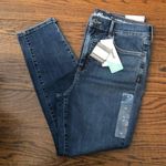 Eddie Bauer High Rise Slightly Curvy High Rise Skinny Jeans Sz 14 NWT Photo 0