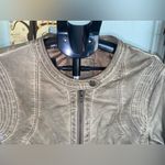 Sebby Collection jacket, distressed faux leather zip Photo 5