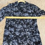 Mi Ami Blue and Black Floral Casual Chambray Jacket Photo 7