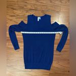 Forever 21 - Stylish Blue Cold Shoulder Top Size L Photo 4