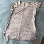 Head  active wear top  Photo 0