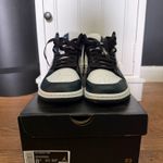 Nike Air Jordan 1 Mid  Men’s Photo 3