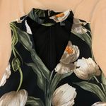 Forever 21 NWOT Floral print shift dress. Cutout neck. Size XS Photo 11