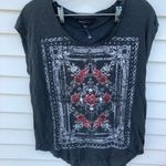 Rock & Republic  skulls and roses tee Photo 0