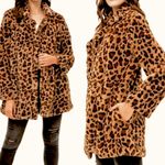 Faux Fur Fully Lined Leopard Print Coat w Notched Collar & Hand Pockets XL Photo 3