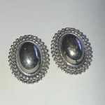 Elegant Vintage Silver Tone Metallic Gray Oval Clip On Earrings Photo 1