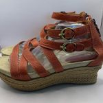 Earthies Leather Strappy Woven Wedge Sandals Womens Size 10B Photo 1