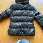 Aritzia  The Super Puff™ The SuperSnug Puff™ - Hi-Gloss Photo 4