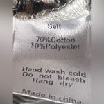 Mod Ref  stripped shorts and top lounge set in size Medium. Photo 11