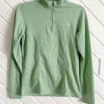 The North Face  Women's M Sage Green Vaporwick Pullover 1/4 Zip Long Sleeve Top Photo 0
