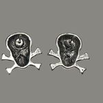 Skull Crossbones Stud Pierced Earrings Silver Tone Black Rhinestone eyes 5/8" Photo 3
