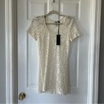 BKE Boutique Buckle Cream Stretch Lace Mini Dress Tunic Womens Medium NEW *FLAW Photo 1