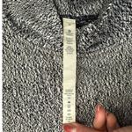 Lululemon  Gray Black Speckled Mock Neck Long Sleeve Top Size 8 Thumb Holes Photo 3