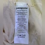 Patagonia  women’s yellow lightweight logo mountain T-shirt size small Photo 4