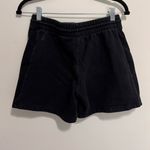 Aritzia ARITIZIA TNA Black Cozy Fleece Sweatshorts Drawstring Pockets Women’s Sz S EUC Photo 3