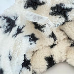 Jenni  Fluffy Sherpa Fleece Infinity Scarf Beige/Black Star Photo 3