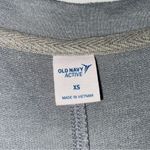 Old Navy  Active Top Women’s XS Photo 2
