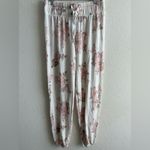 Alya  Pink White Floral Pajamas Long Sleeve And Pants Size Large Photo 3