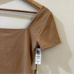 Aritzia Babaton Original Contour NWT Squareneck T-shirt in Soft Tan Size M Photo 5
