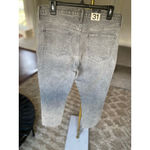Gap  Vintage Slim Mid Rise Distressed Gray Crop Jeans NWT Sz 31 Streetwear City Photo 2