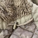 American Eagle  Parka With Hood Military Green Faux Fur Quilted Lined Size XS Photo 9