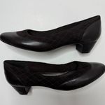 Easy Spirit 'Karrint' Kitten Heels Size 7M Photo 0