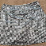 Ekouaer Skort size XL  Photo 0