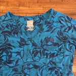 The North Face 2-Patterned Long Sleeve Tees Size Small GUC Photo 7