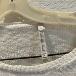 Leo & Nicole FINAL MARKDOWN  sweater xl Photo 1