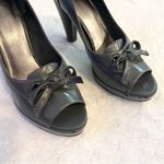 Nine West Gray Faux Leather Bow Tie Peep Toe Platform High Heel Pumps Size 9 Photo 1