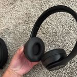 Beats  Solo 3 Photo 2