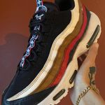 Nike Air Max 95 Premium ‘Pull Tab’ Photo 1