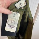 Tuckernuck army green safari shorts linen cotton size small nwt Photo 4