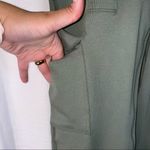 Old Navy Olive Green Go Dry Elevate Fitness Leggings Size Small NEW Photo 11