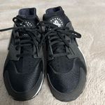 Nike Black Air Huarache Photo 2