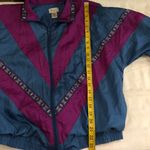 80s/90s Retro Funky streetwear crop bomber chevron V purple blue windbreaker long sleeve jacket with pockets Women’s M, measurements in pics Brand: Bocco Body: 100% Nylon, lining:100% polyester Great condition Size M Photo 4